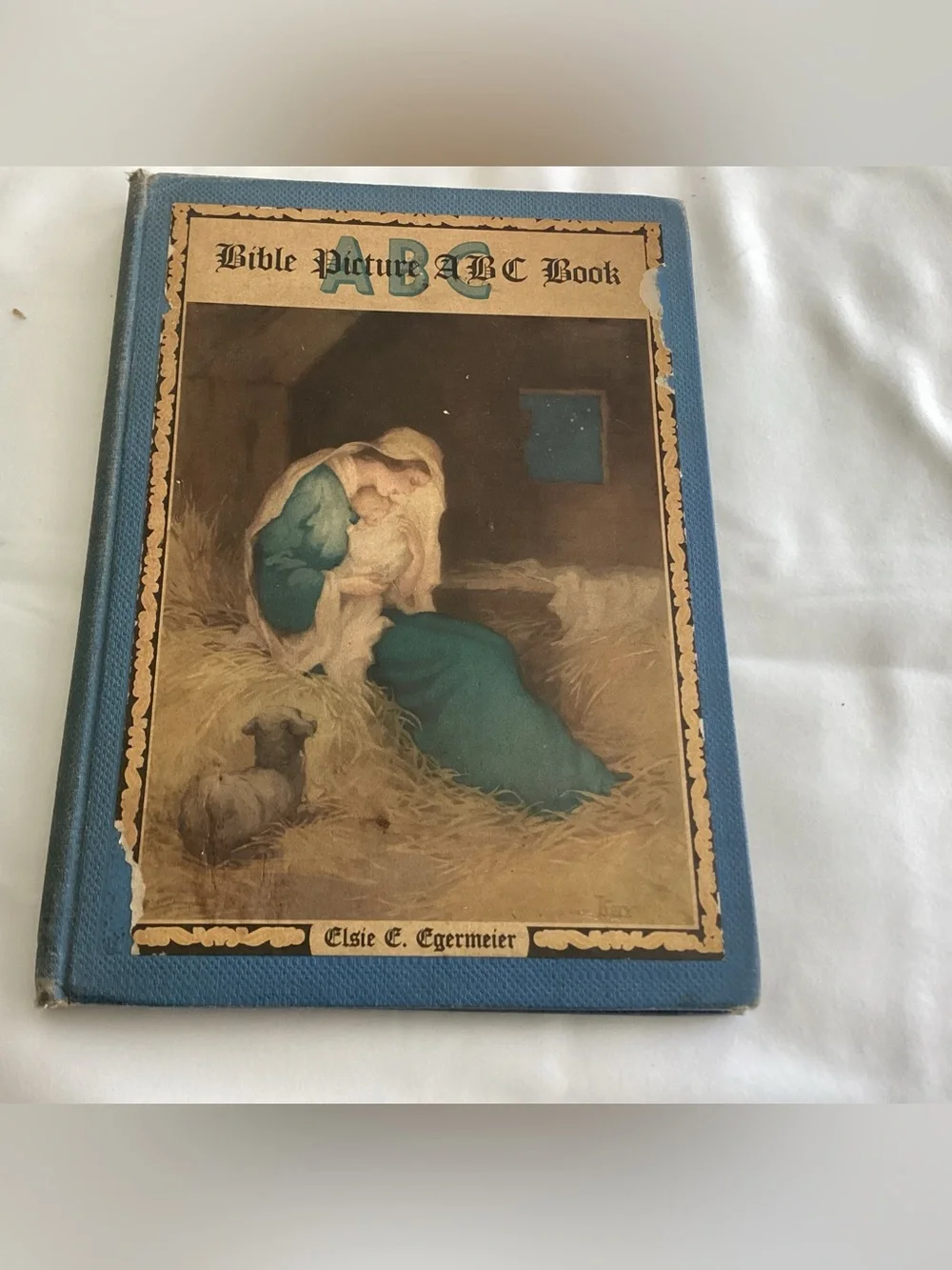 Vtg. 1939 original Hardcover, blue cloth cover and binding. Hardcover Edition
